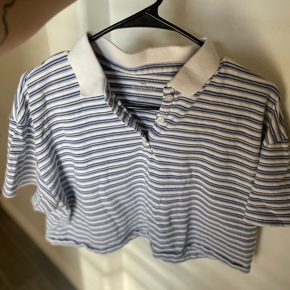 Hollister California Polo Crop